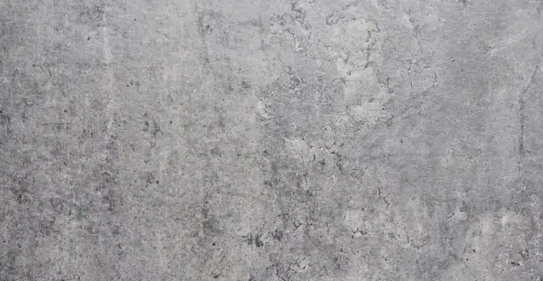 concreto com manchas por acúmulo de desmoldante